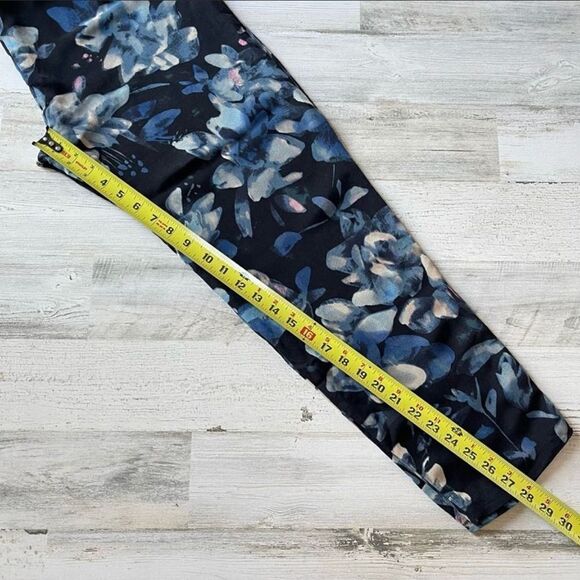 Rebecca Taylor Silk Floral Jogger Pants navy white, Sport chic style 100% silk, - Picture 11 of 13